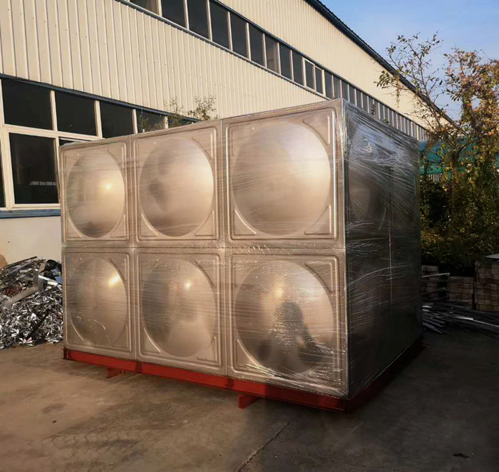 長期使用不銹鋼水箱時(shí)應(yīng)該注意哪些?