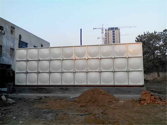 玻璃鋼水箱適合做養殖場用水箱嗎？