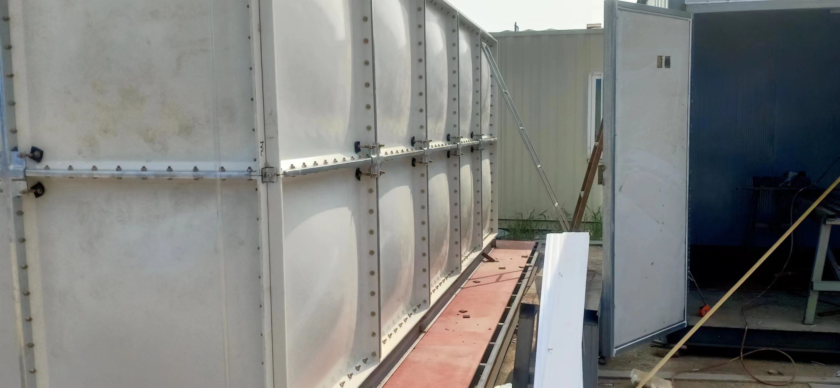 濟南16立方玻璃鋼水箱