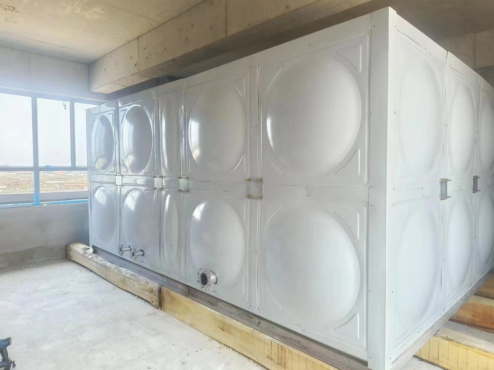 山西27立方玻璃鋼保溫水箱