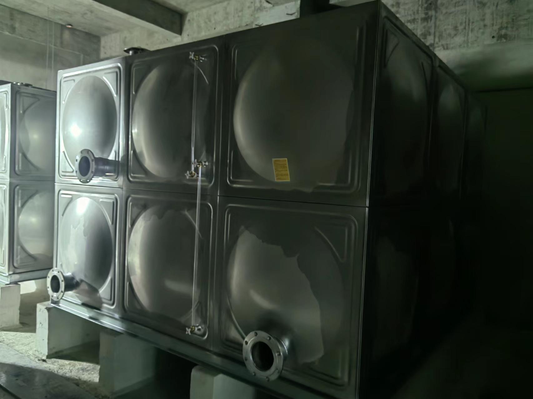 西安不銹鋼生活水箱